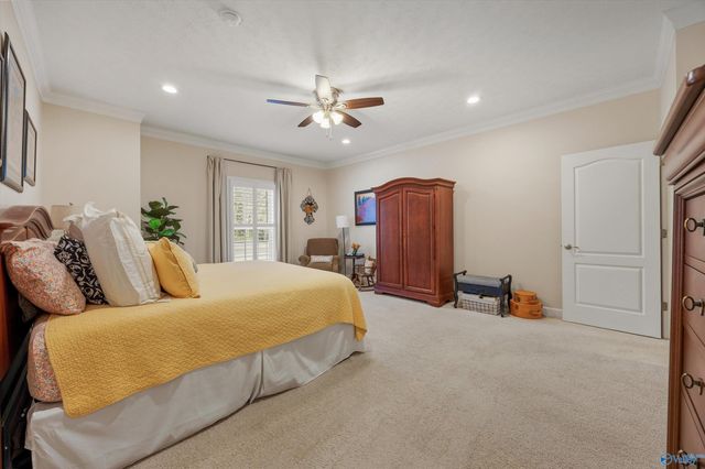 1815 Lindsay Lane S, Athens, AL 35613