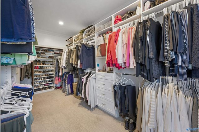 1815 Lindsay Lane S, Athens, AL 35613