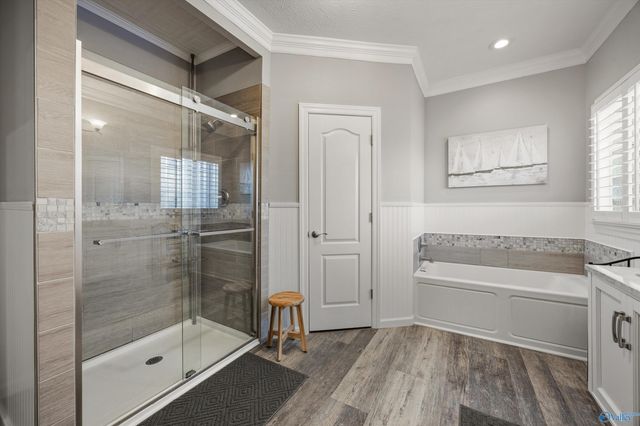 1815 Lindsay Lane S, Athens, AL 35613