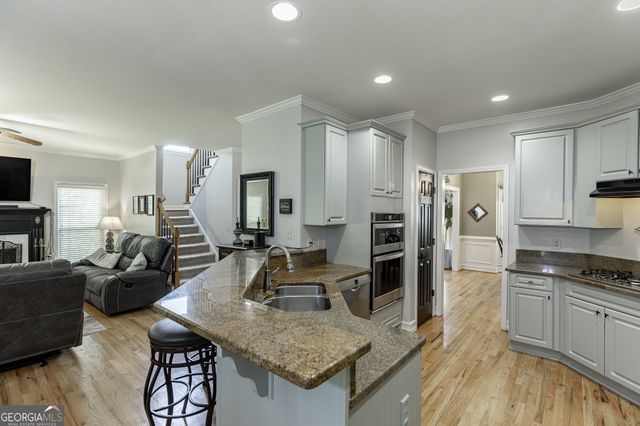 755 Braidwood Cove NW, Acworth, GA 30101