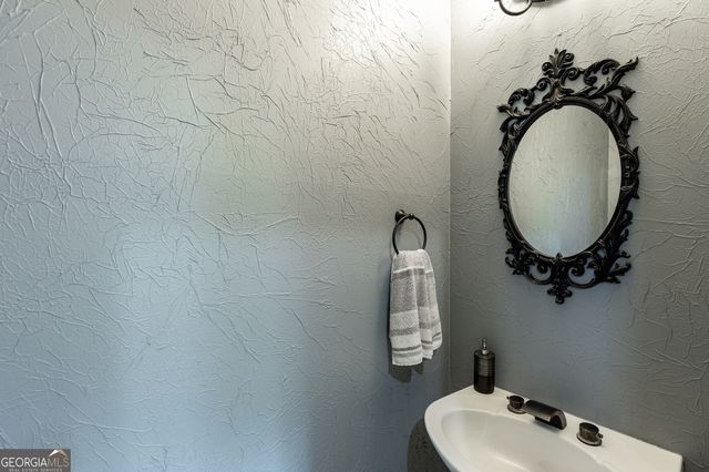 755 Braidwood Cove NW, Acworth, GA 30101