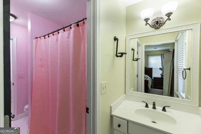 755 Braidwood Cove NW, Acworth, GA 30101