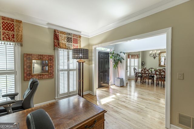755 Braidwood Cove NW, Acworth, GA 30101