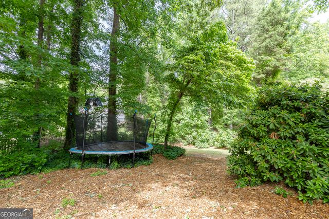 755 Braidwood Cove NW, Acworth, GA 30101