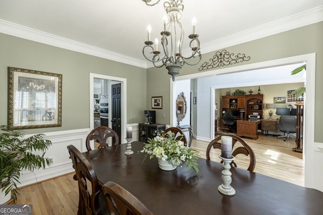 755 Braidwood Cove NW, Acworth, GA 30101