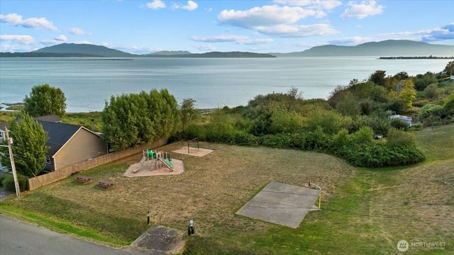 4513 Pender Drive, Ferndale, WA 98248