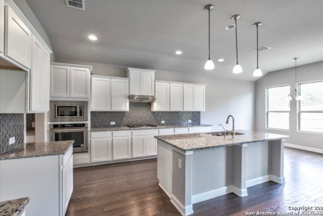 622 Singing Creek, Spring Branch, TX 78070