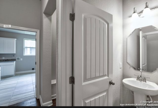 622 Singing Creek, Spring Branch, TX 78070