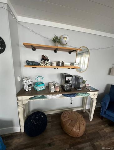 4991 Lakeview Drive, Coral, MI 49322