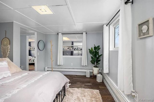 4991 Lakeview Drive, Coral, MI 49322