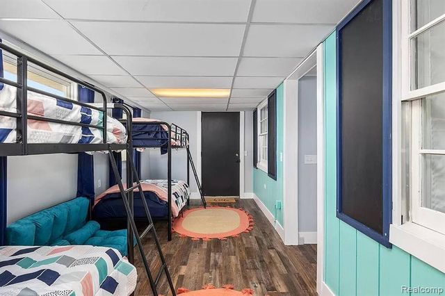 4991 Lakeview Drive, Coral, MI 49322