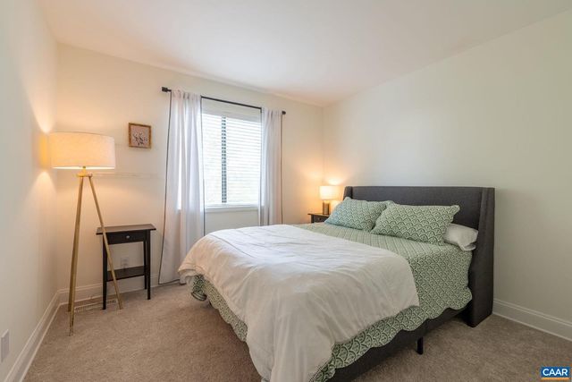 320 HARVEST DR, Charlottesville, VA 22903