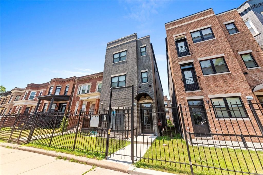 6622 S University Avenue 3, Chicago, IL 60637