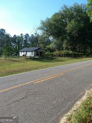 2650 Hadley Ferry Road, Cairo, GA 39828