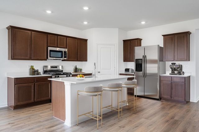 2321 Buffalo Bayou Way, Crandall, TX 75114