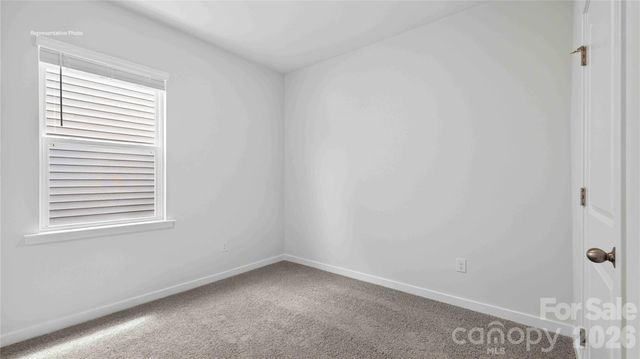 1441 7th Street Drive NE, Hickory, NC 28601