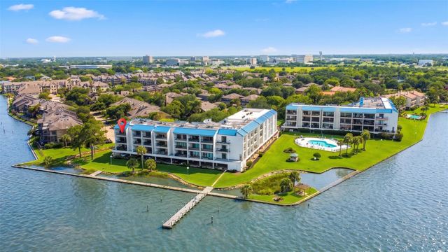 401 Lakeside Lane 311, Houston, TX 77058