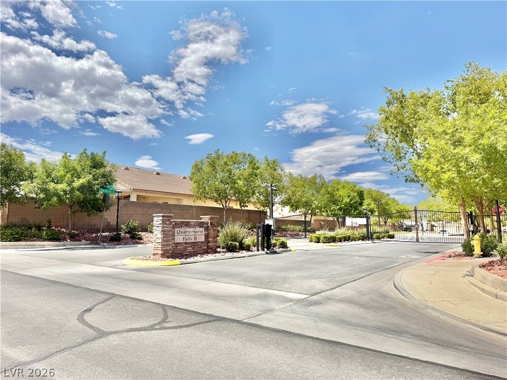 8832 Egyptian Avenue, Las Vegas, NV 89143 — photo 5