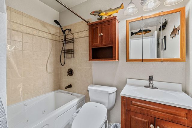 6829 Bret Harte Lane, Eureka, CA 95503