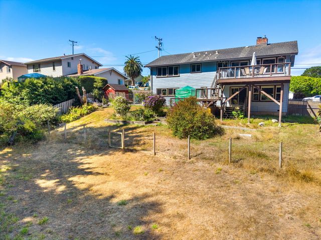 6829 Bret Harte Lane, Eureka, CA 95503