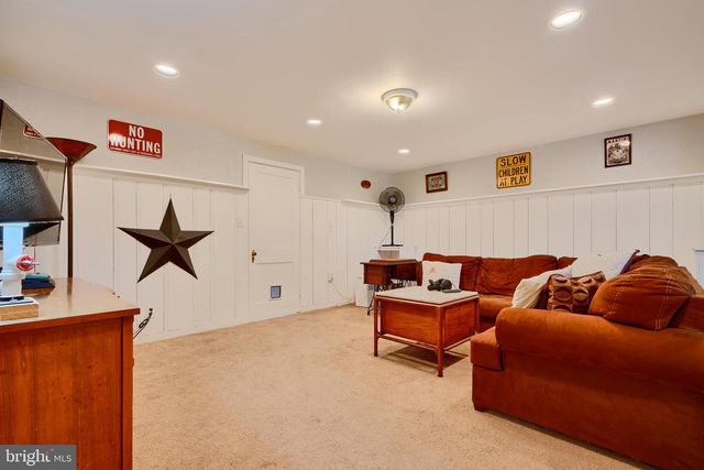 409 ACADEMY ROAD, Baltimore, MD 21228