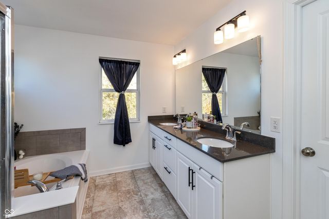 420 Dovetree Drive, Danville, IN 46122