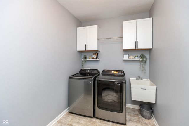 420 Dovetree Drive, Danville, IN 46122