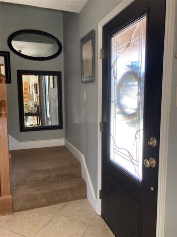 700 Aqua Vista Drive, Granbury, TX 76049