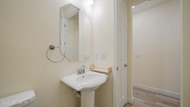 211 CLIFTON BAY LP, St. Johns, FL 32259