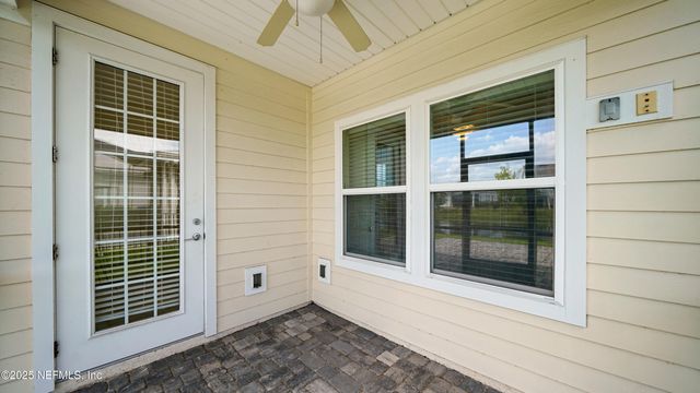 211 CLIFTON BAY LP, St. Johns, FL 32259