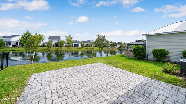 211 CLIFTON BAY LP, St. Johns, FL 32259