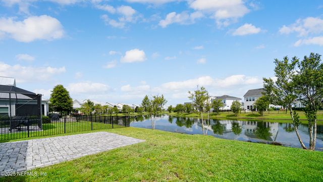 211 CLIFTON BAY LP, St. Johns, FL 32259