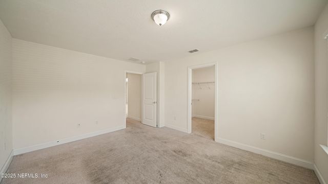 211 CLIFTON BAY LP, St. Johns, FL 32259