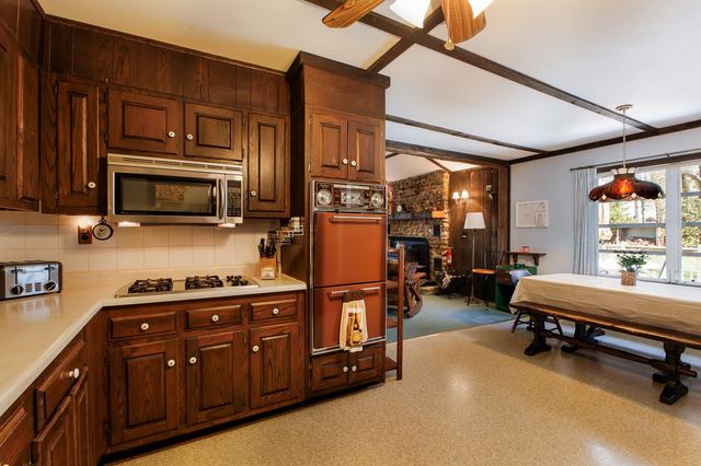 31 Leo Drive, Swanton, VT 05488