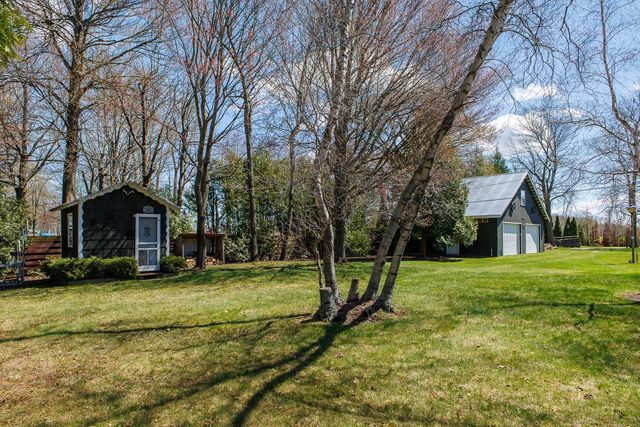 31 Leo Drive, Swanton, VT 05488