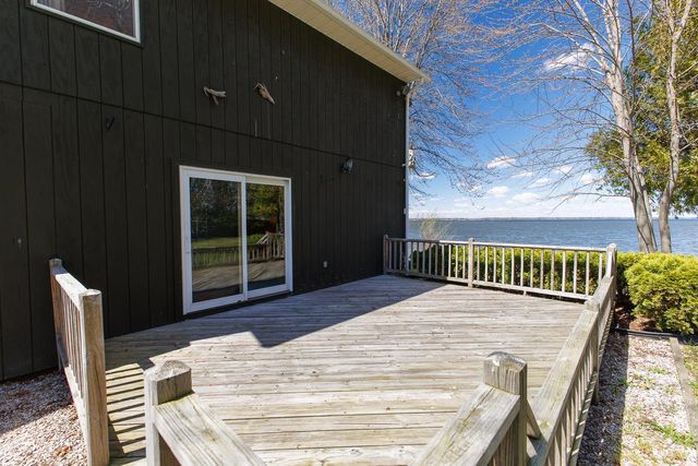31 Leo Drive, Swanton, VT 05488