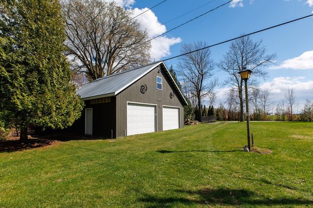 31 Leo Drive, Swanton, VT 05488