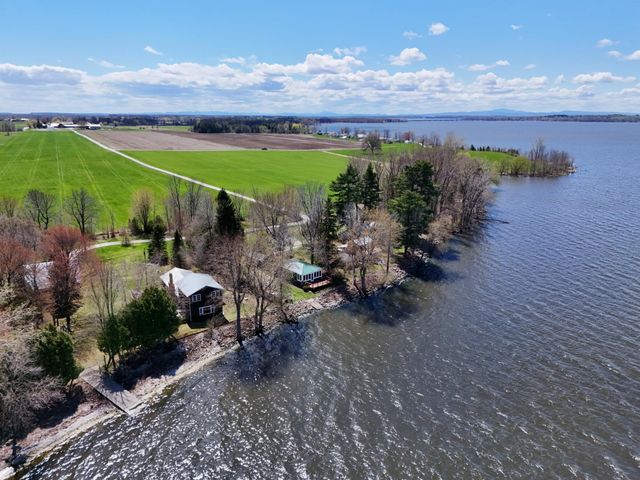 31 Leo Drive, Swanton, VT 05488