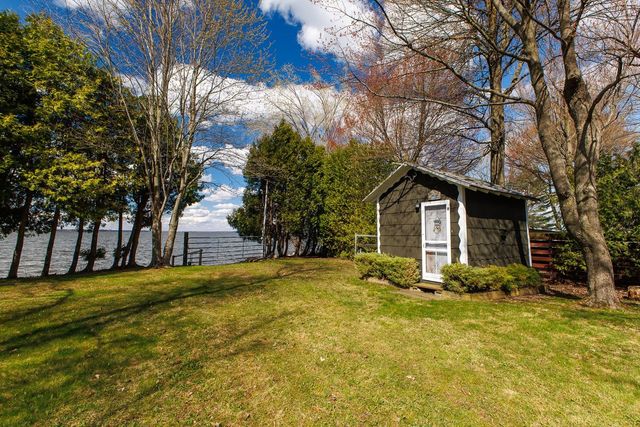 31 Leo Drive, Swanton, VT 05488