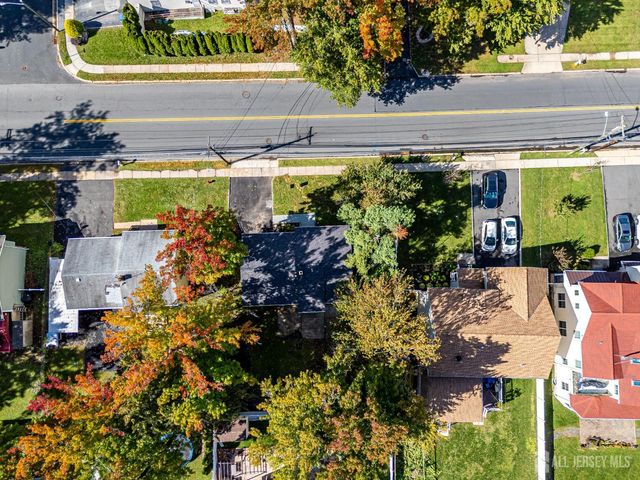 704 Wood Avenue, Colonia, NJ 07067