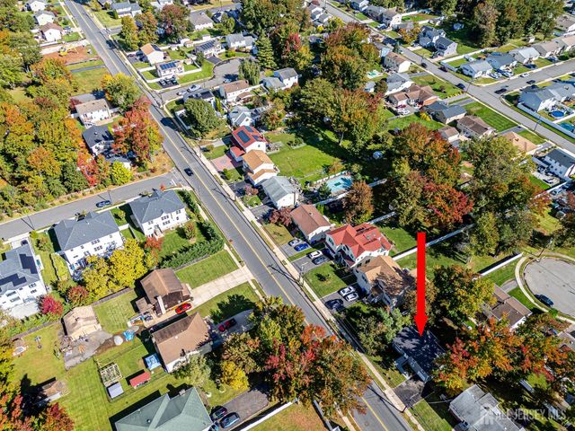 704 Wood Avenue, Colonia, NJ 07067