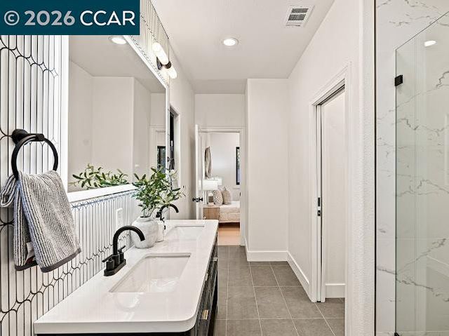 27 Crest Ave, Alamo, CA 94507