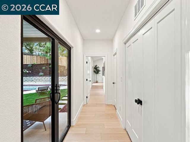 27 Crest Ave, Alamo, CA 94507