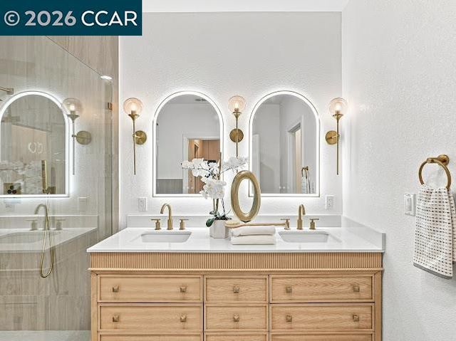 27 Crest Ave, Alamo, CA 94507
