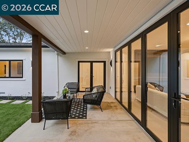 27 Crest Ave, Alamo, CA 94507