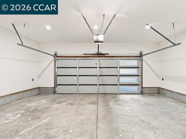 27 Crest Ave, Alamo, CA 94507