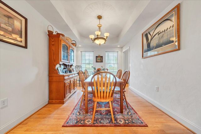 1064 Savanna Hills DR, Moneta, VA 24121