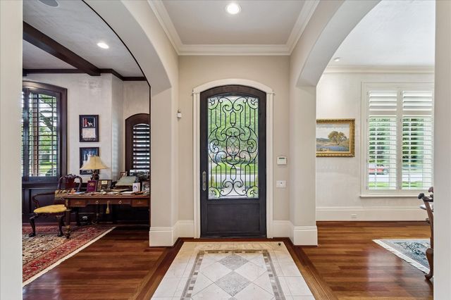 2242 Pelham Drive, Houston, TX 77019