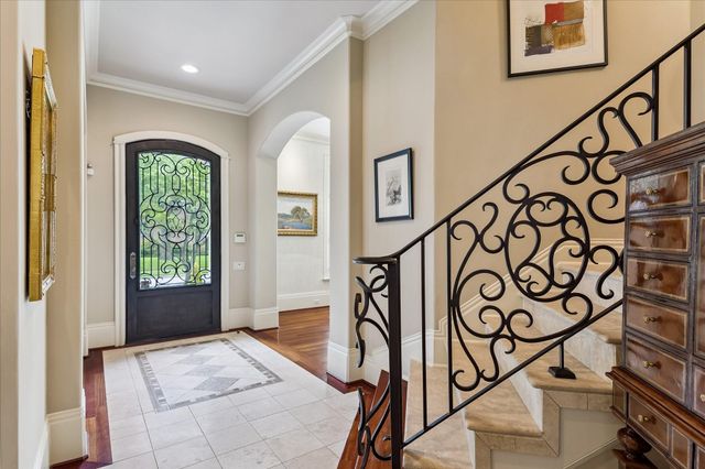 2242 Pelham Drive, Houston, TX 77019