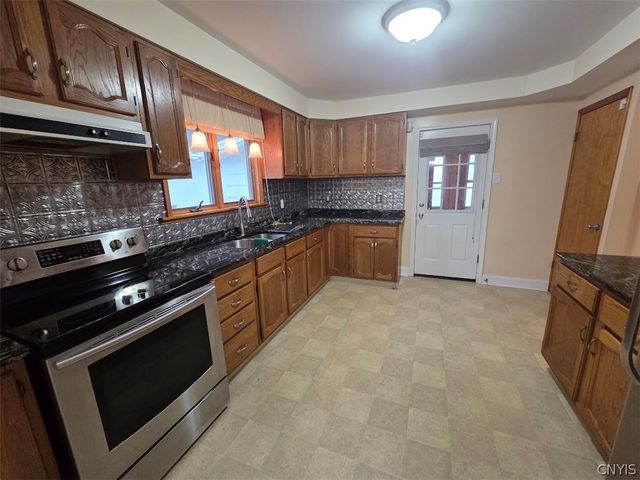 337 Marlborough Road, Syracuse, NY 13206